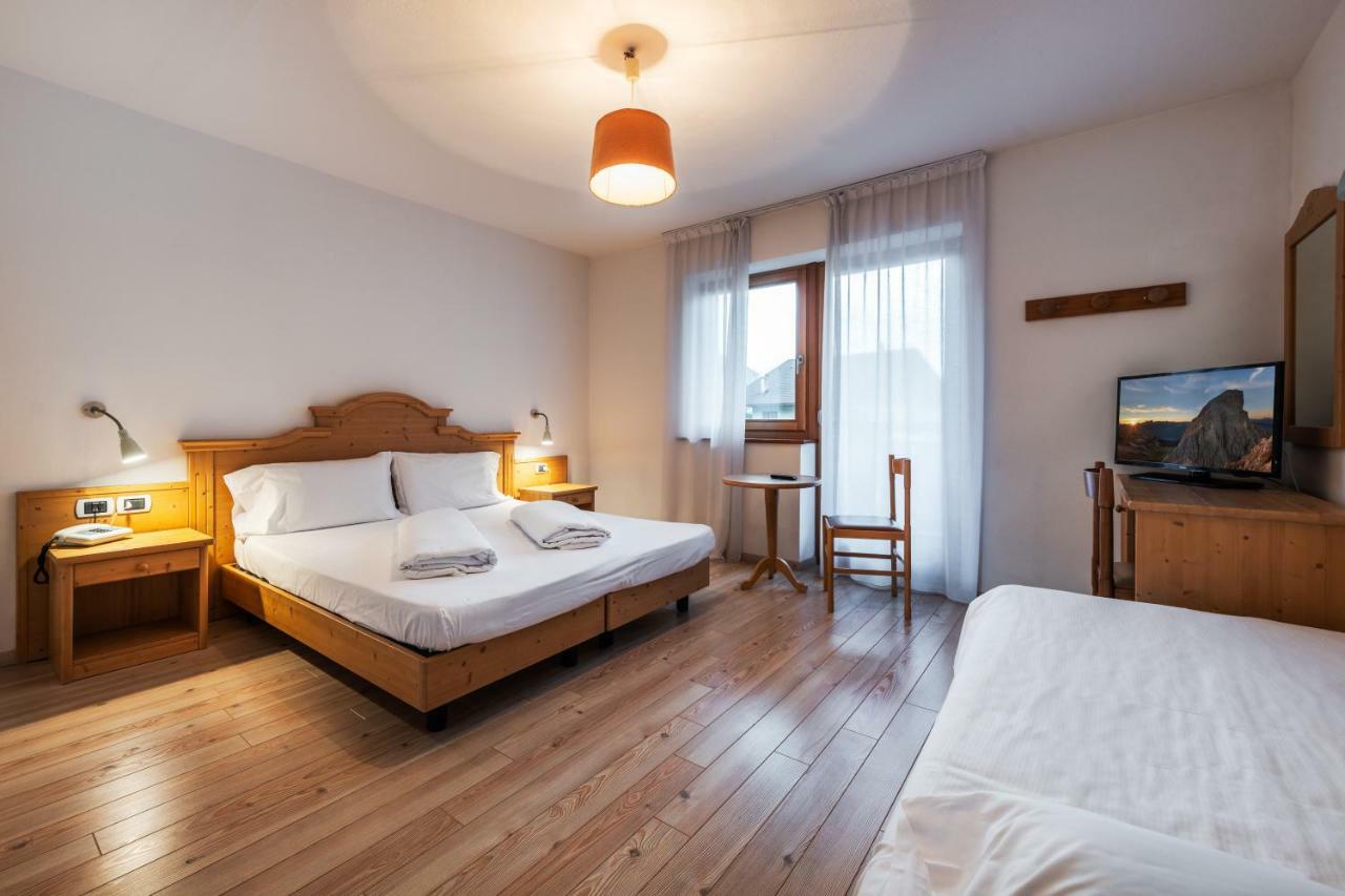 Hotel Europa Pozza di Fassa Exteriér fotografie